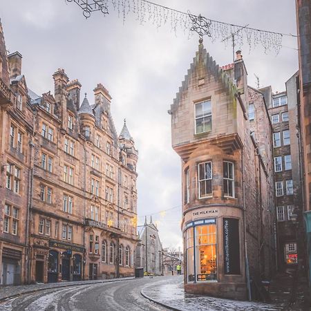 Pass The Keys Spacious And Homely Flat On The Royal Mile EDI Exterior photo