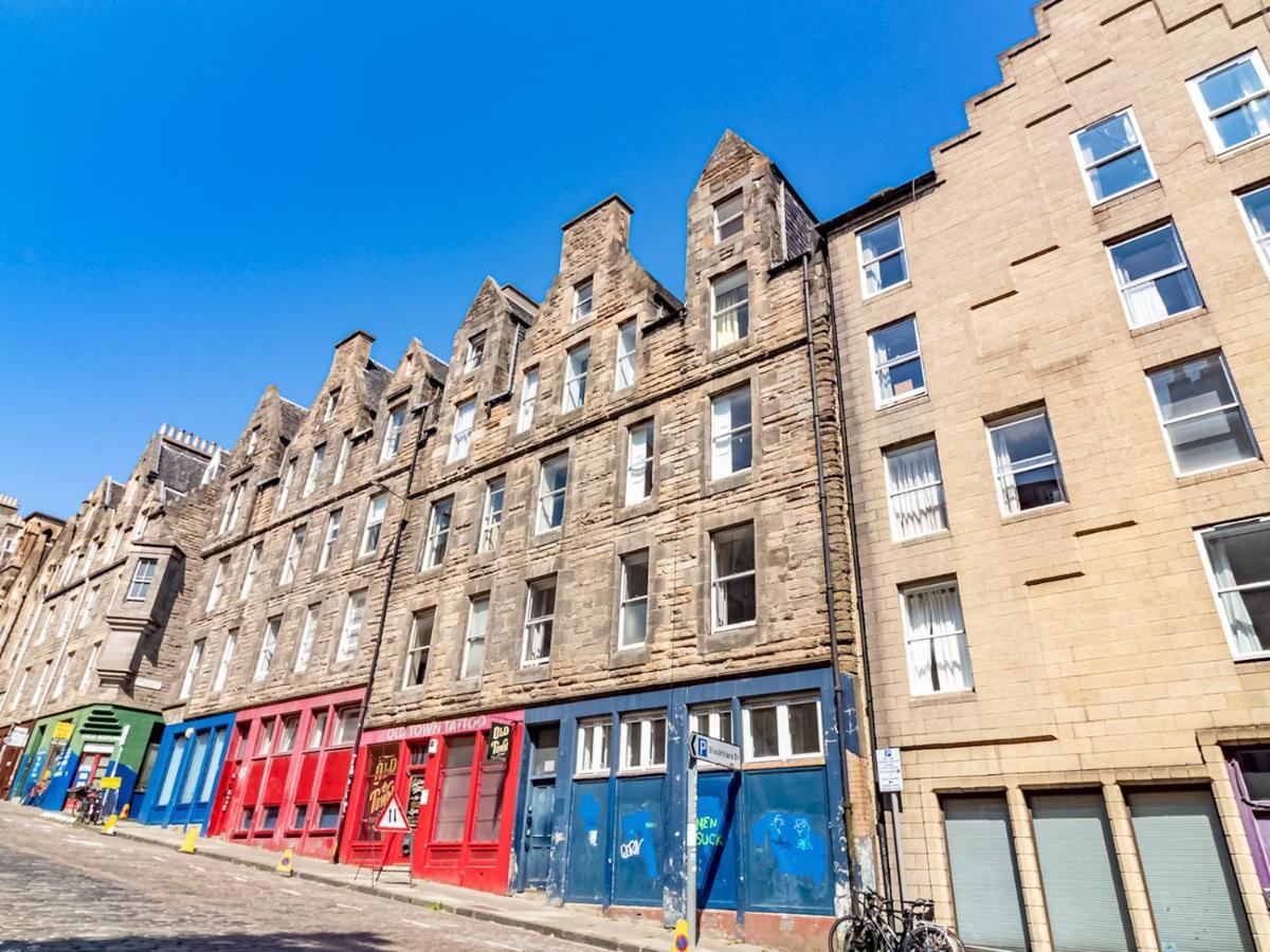 Pass The Keys Spacious And Homely Flat On The Royal Mile EDI Exterior photo