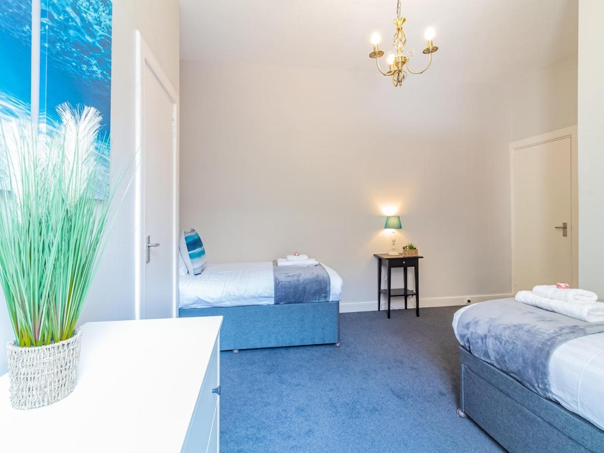 Pass The Keys Spacious And Homely Flat On The Royal Mile EDI Exterior photo