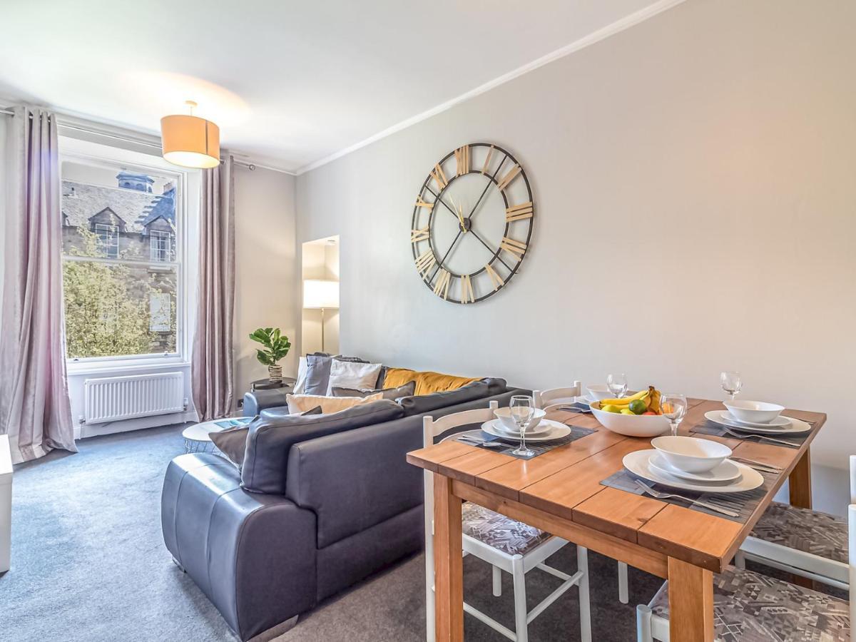 Pass The Keys Spacious And Homely Flat On The Royal Mile EDI Exterior photo