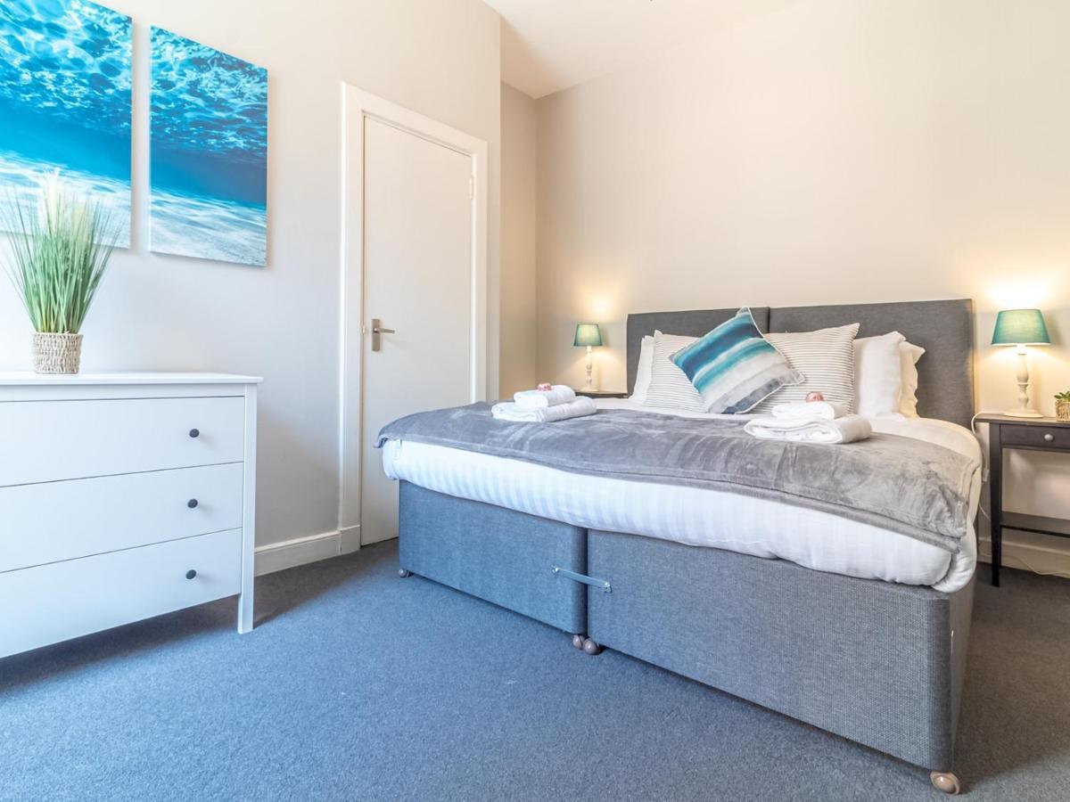 Pass The Keys Spacious And Homely Flat On The Royal Mile EDI Exterior photo