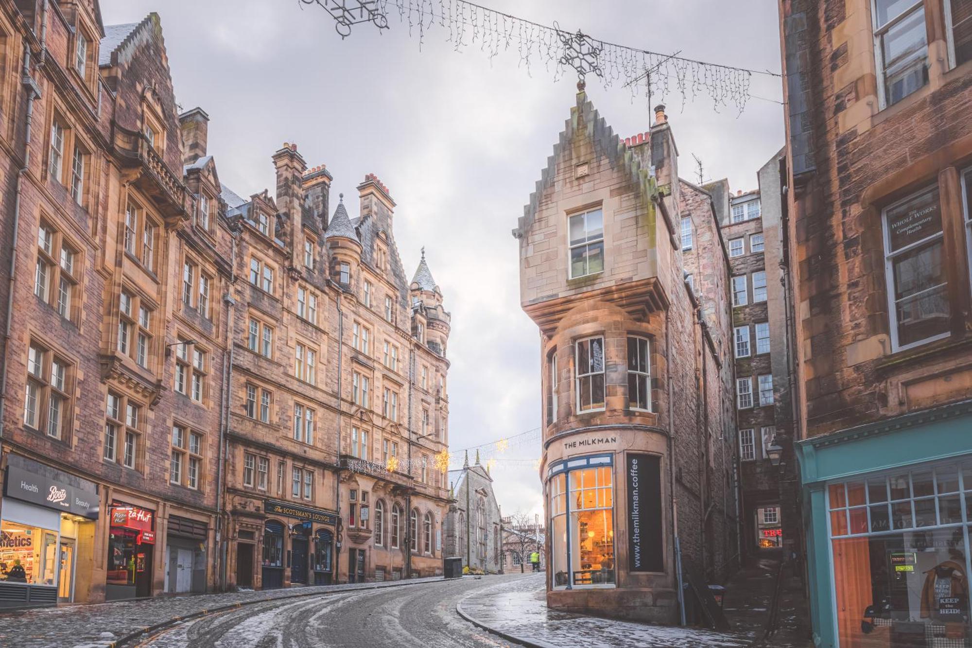 Pass The Keys Spacious And Homely Flat On The Royal Mile EDI Exterior photo